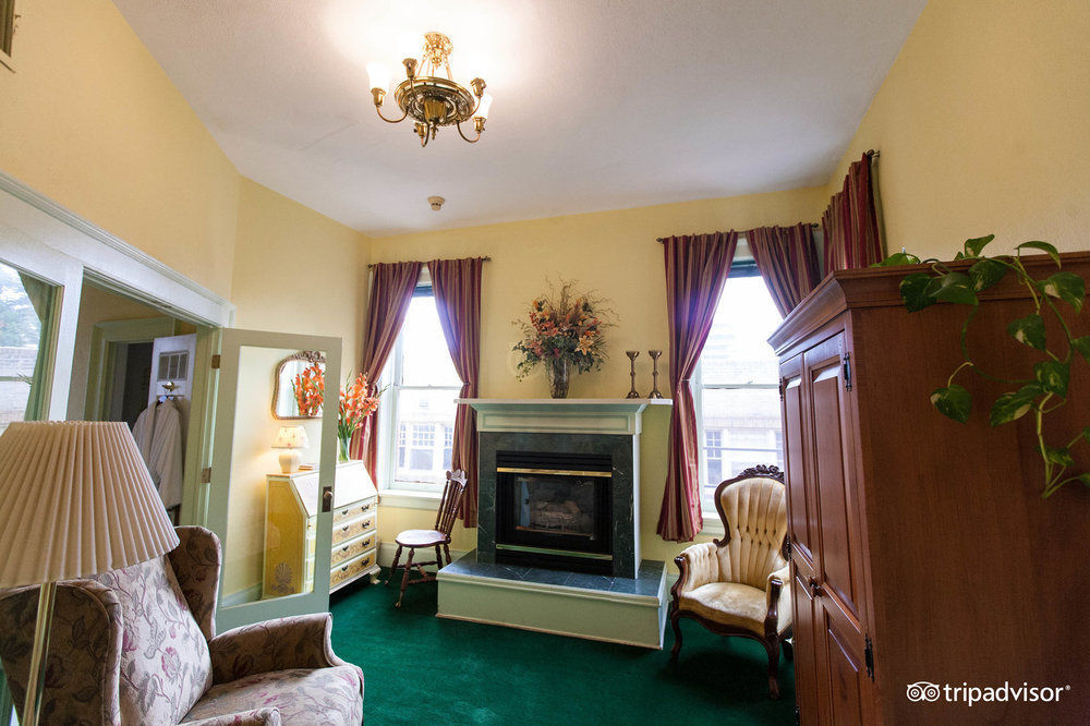 Capitol Hill Mansion B&B Inn Denver Exterior photo